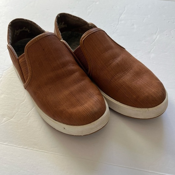 Olukai Ki’Ihele Slip on Casual Shoes Size 6.5 Brown - Picture 1 of 8